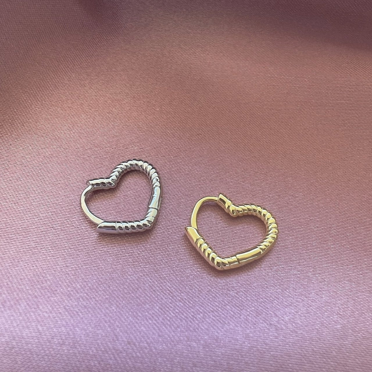 925 Ayar Gümüş Burgu Kalp Küpe