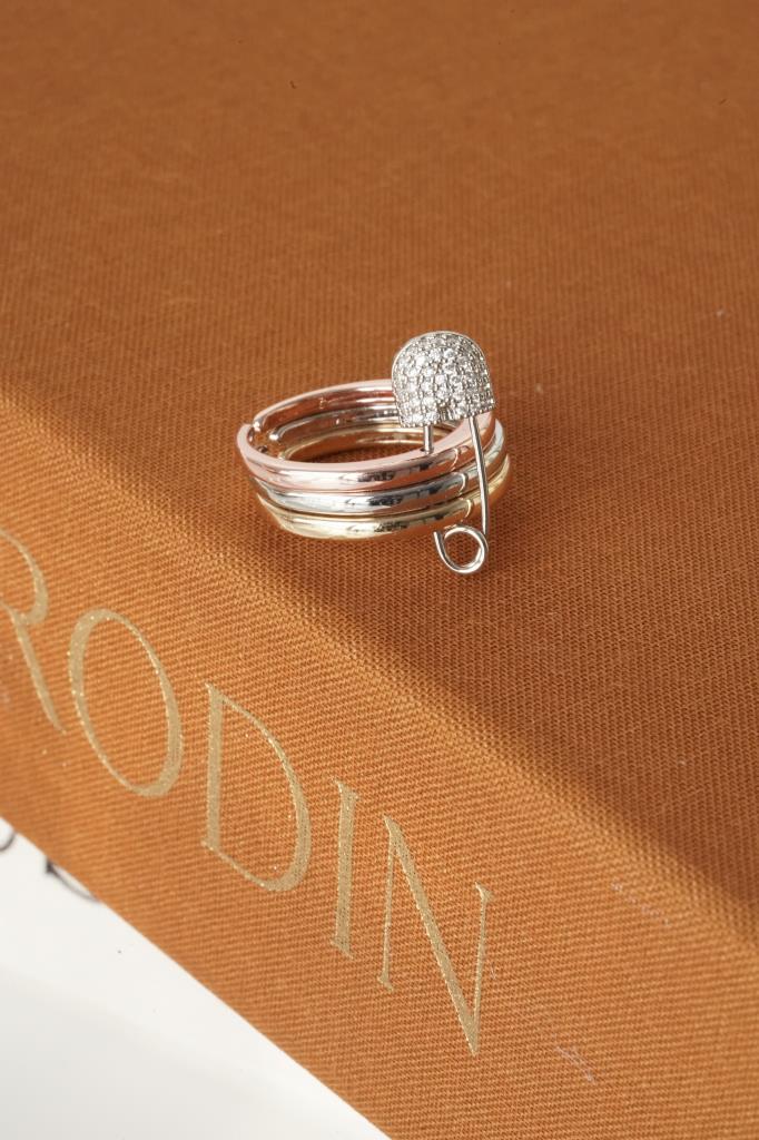 Ayarlanabilir Taşlı İğne Yüzük