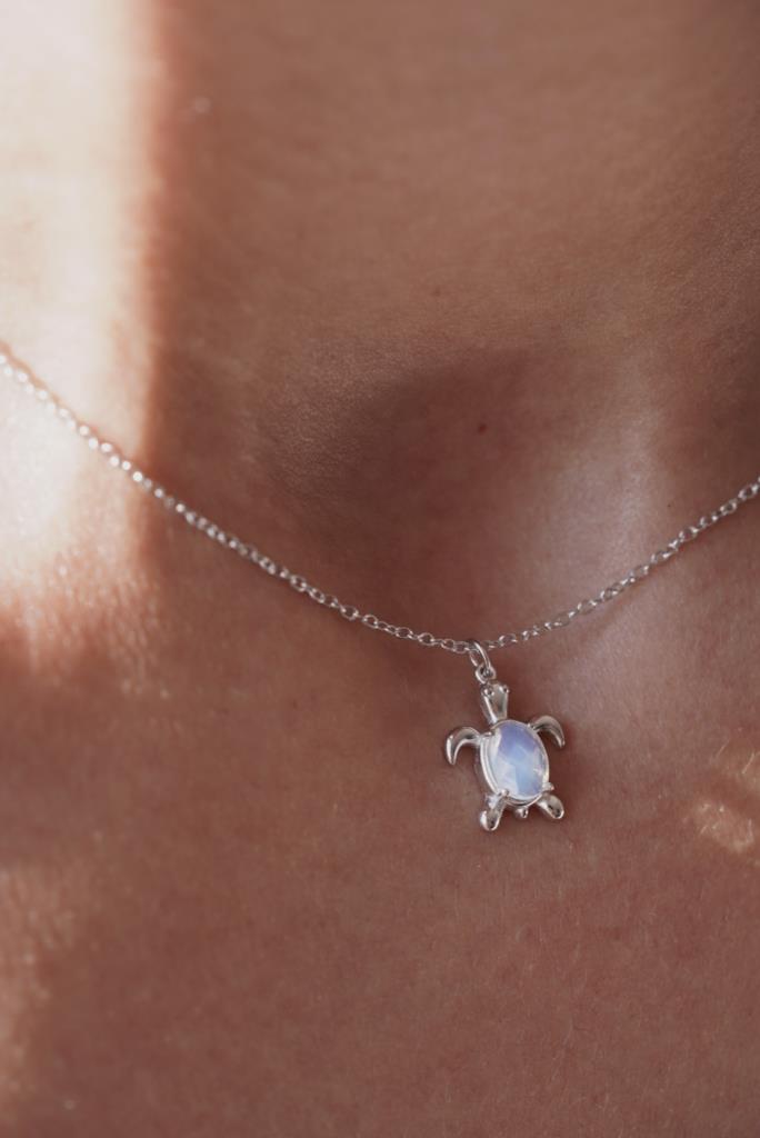 Taşlı Kaplumbağa Kolye - 925 Ayar Gümüş