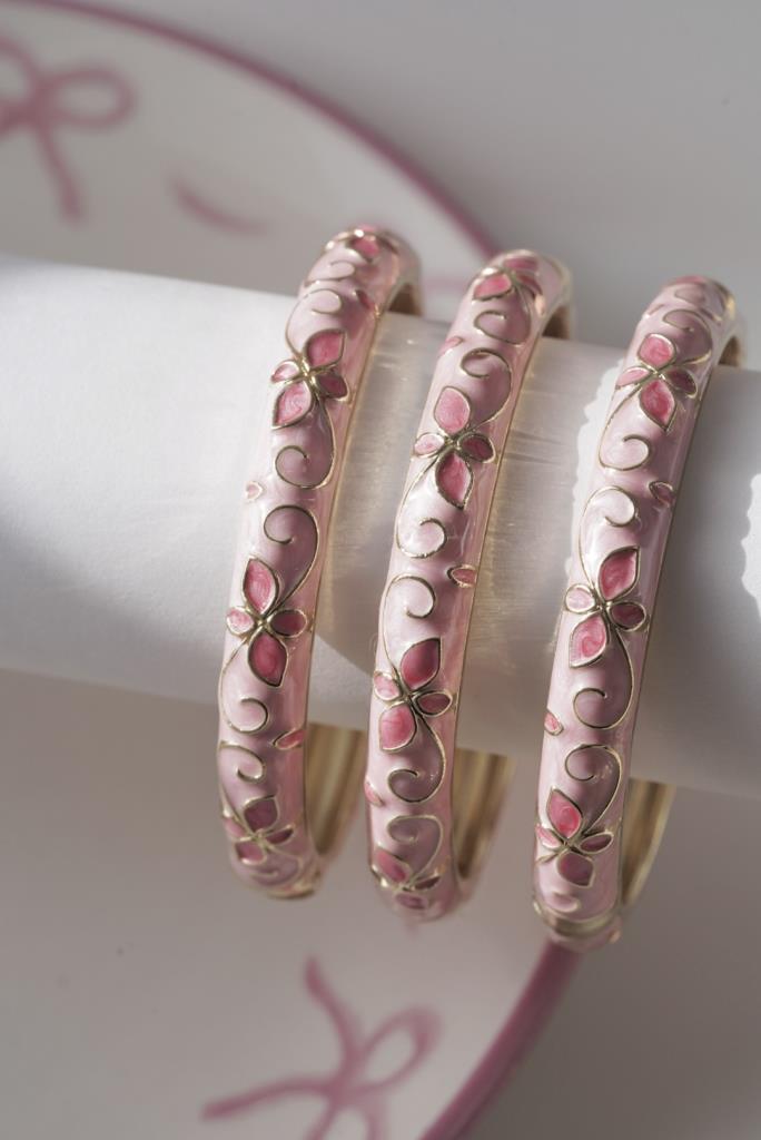 Pembe Çiçekli Mineli Kelepçe Bileklik