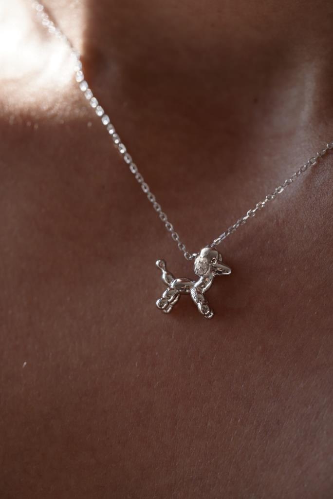 Taşlı Köpek Figürü Kolye - 925 Ayar Gümüş