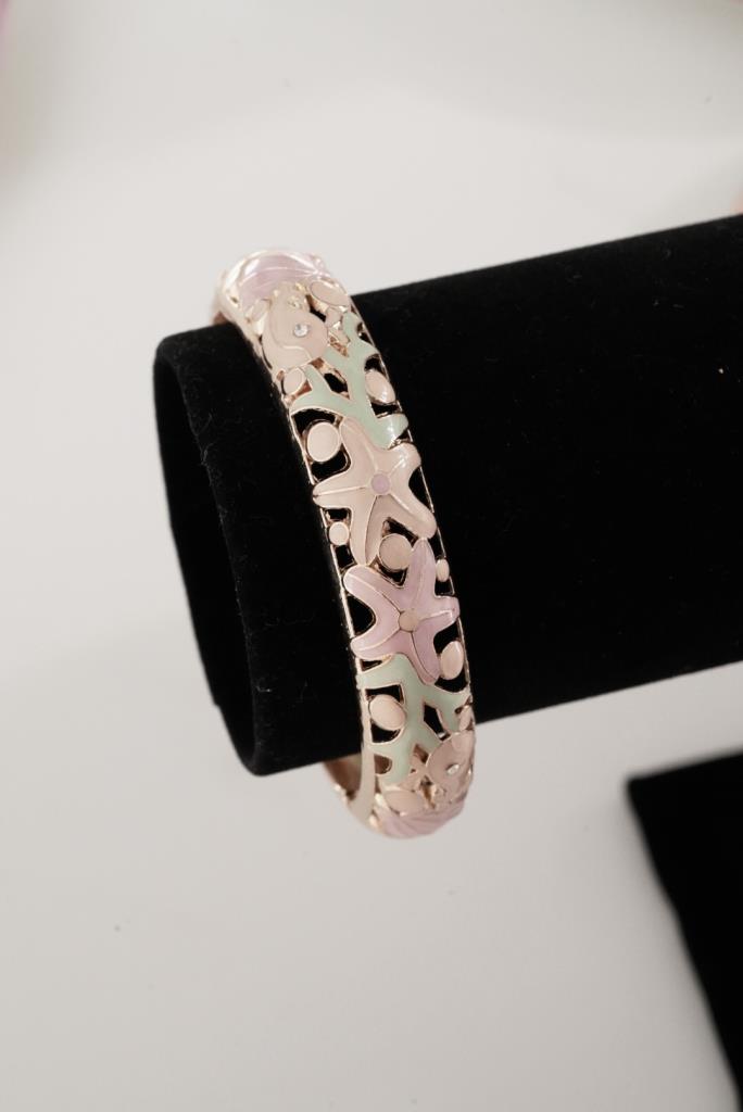 Pembe Deniz Temalı Mineli Kelepçe Bileklik