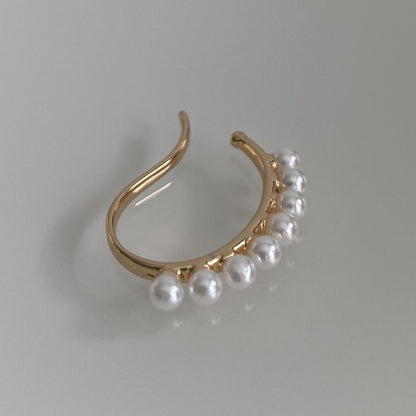 İncili Ear cuff