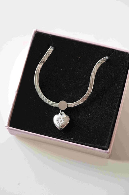 Kalpli Choker Kolye-Çelik