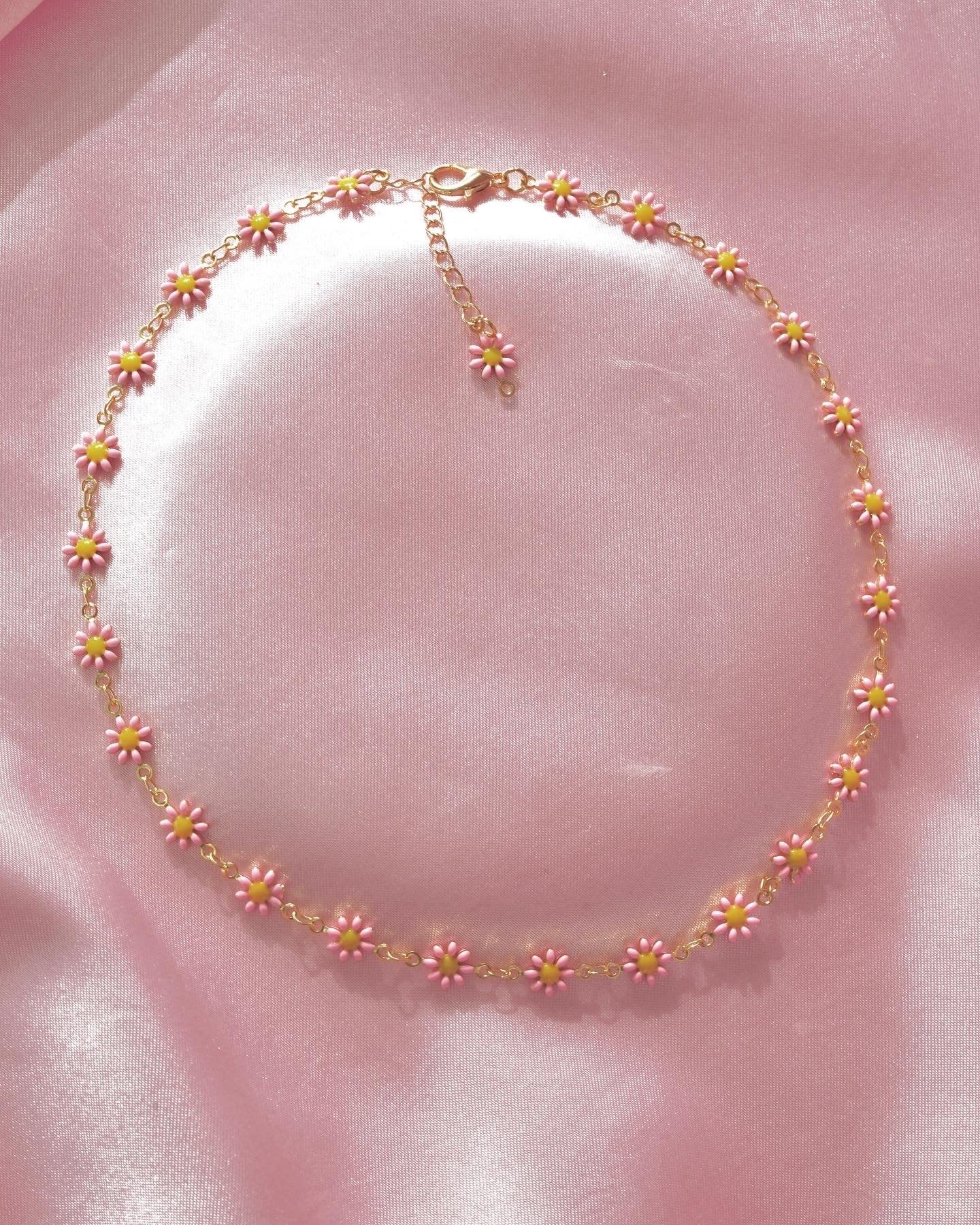 Sıralı Papatya Choker Kolye-Pembe