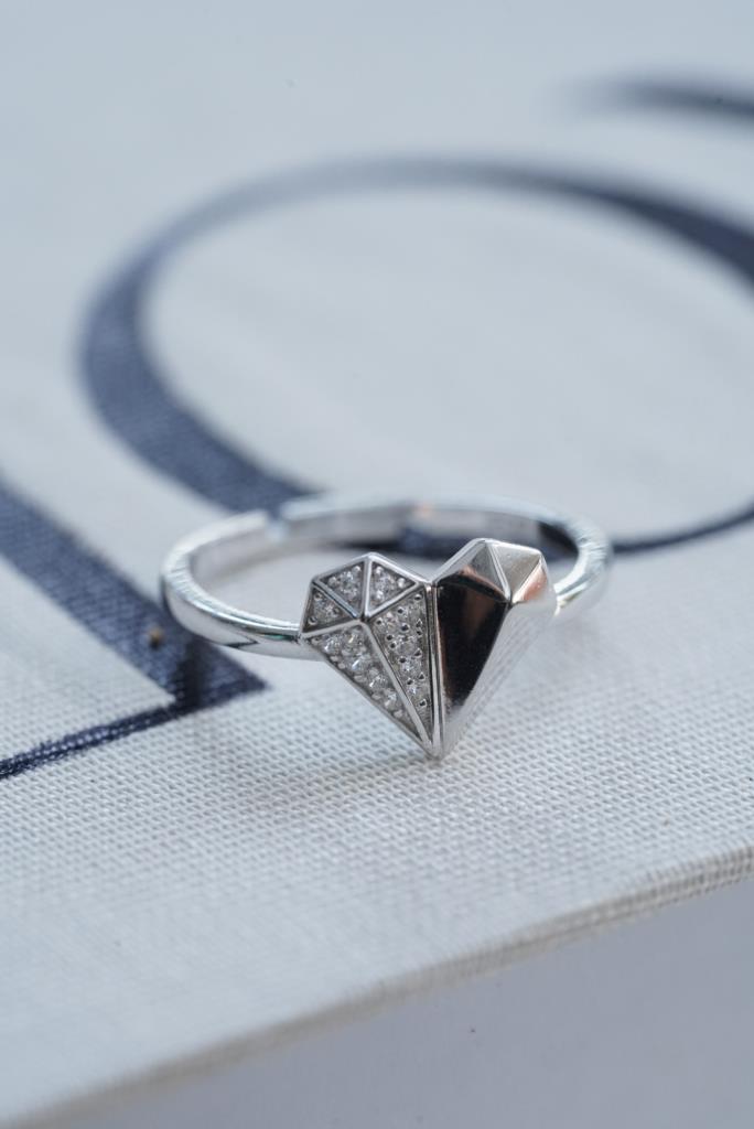 Taşlı Geometrik Kalp Yüzük - 925 Ayar Gümüş